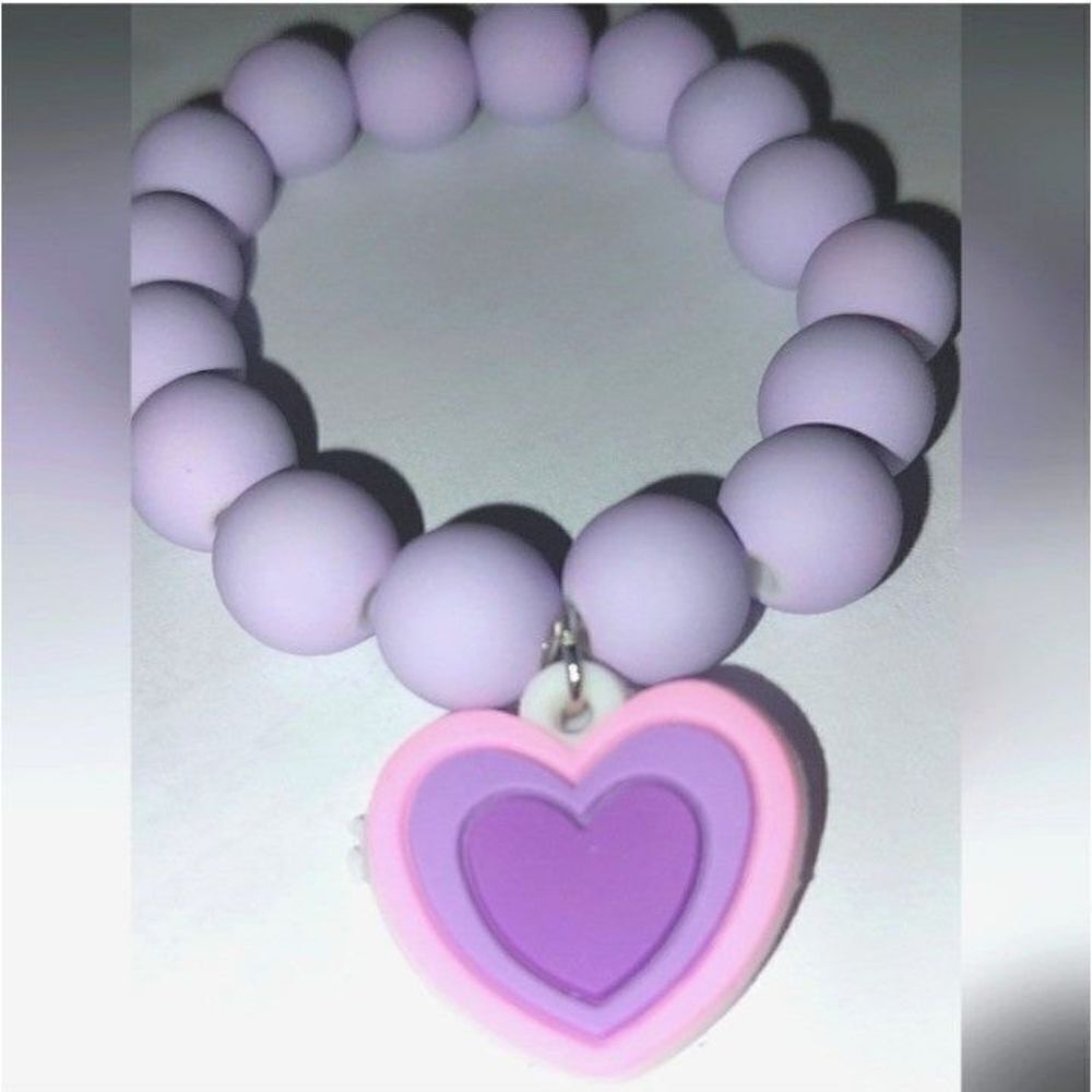 Beautiful beaded heart charm bracelet girls